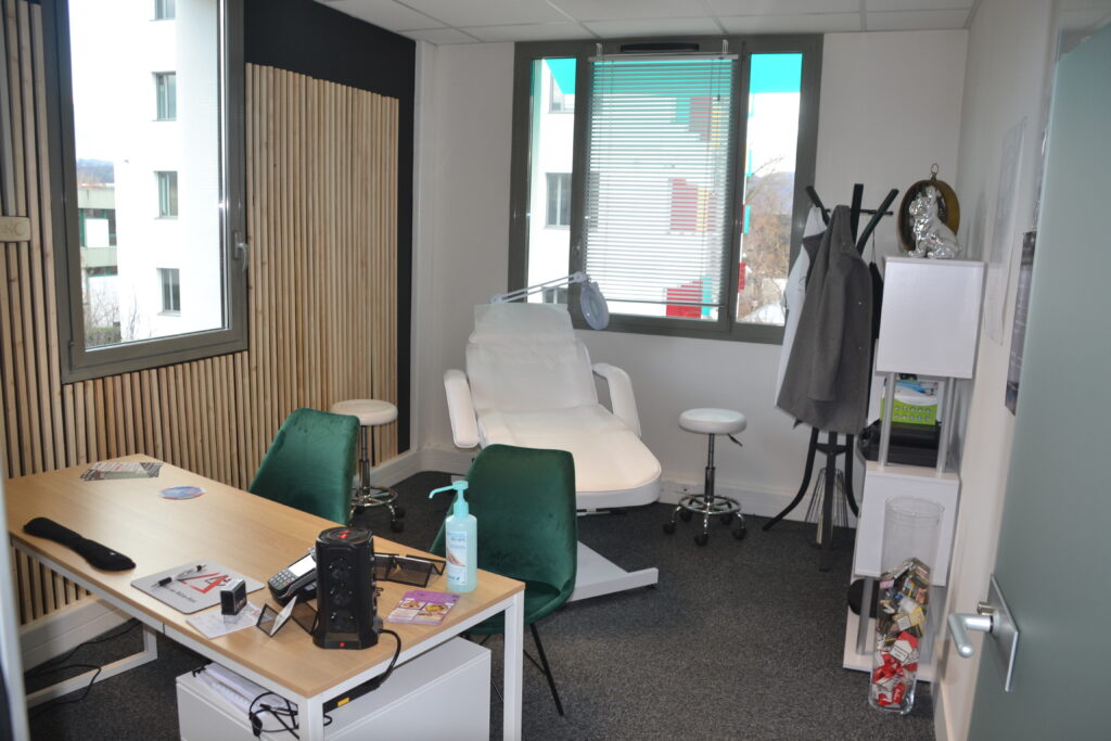 Réseau de franchise au laser LaserAddict implantation type